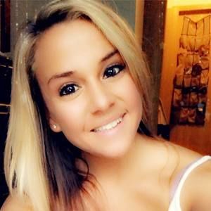 Meet your Posher, Tanya